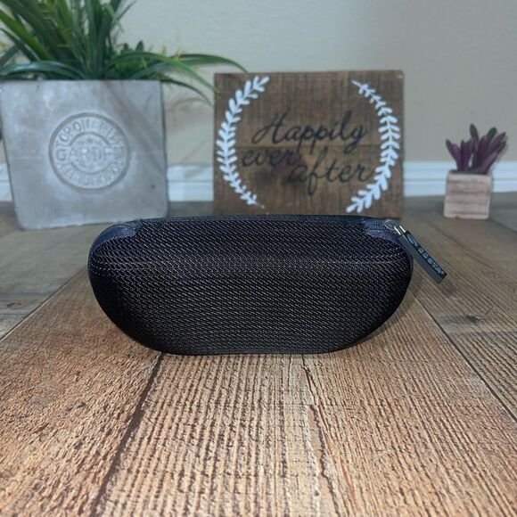 Costa Sunglasses Case  - Picture 3 of 7